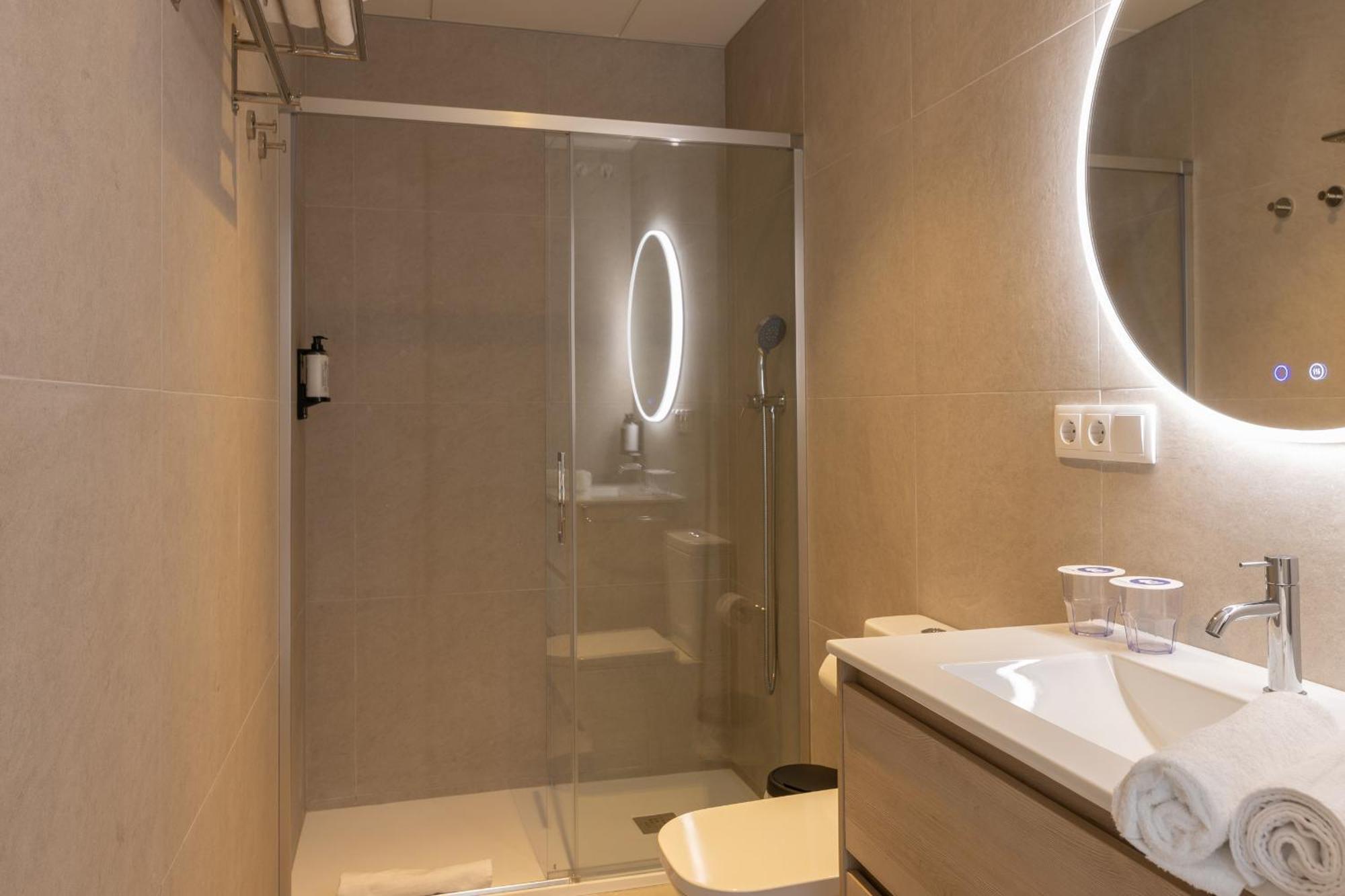 Dorm4You Arena Standar Junior Valence Extérieur photo